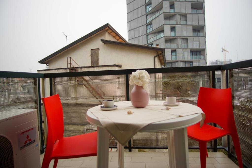 Quito Residence Movida E Spiaggia ลิโดดิเยโซโล ภายนอก รูปภาพ