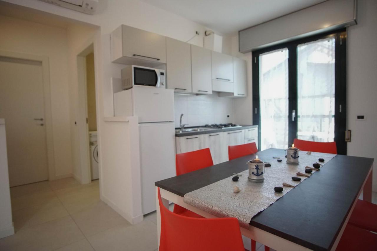 Quito Residence Movida E Spiaggia ลิโดดิเยโซโล ภายนอก รูปภาพ