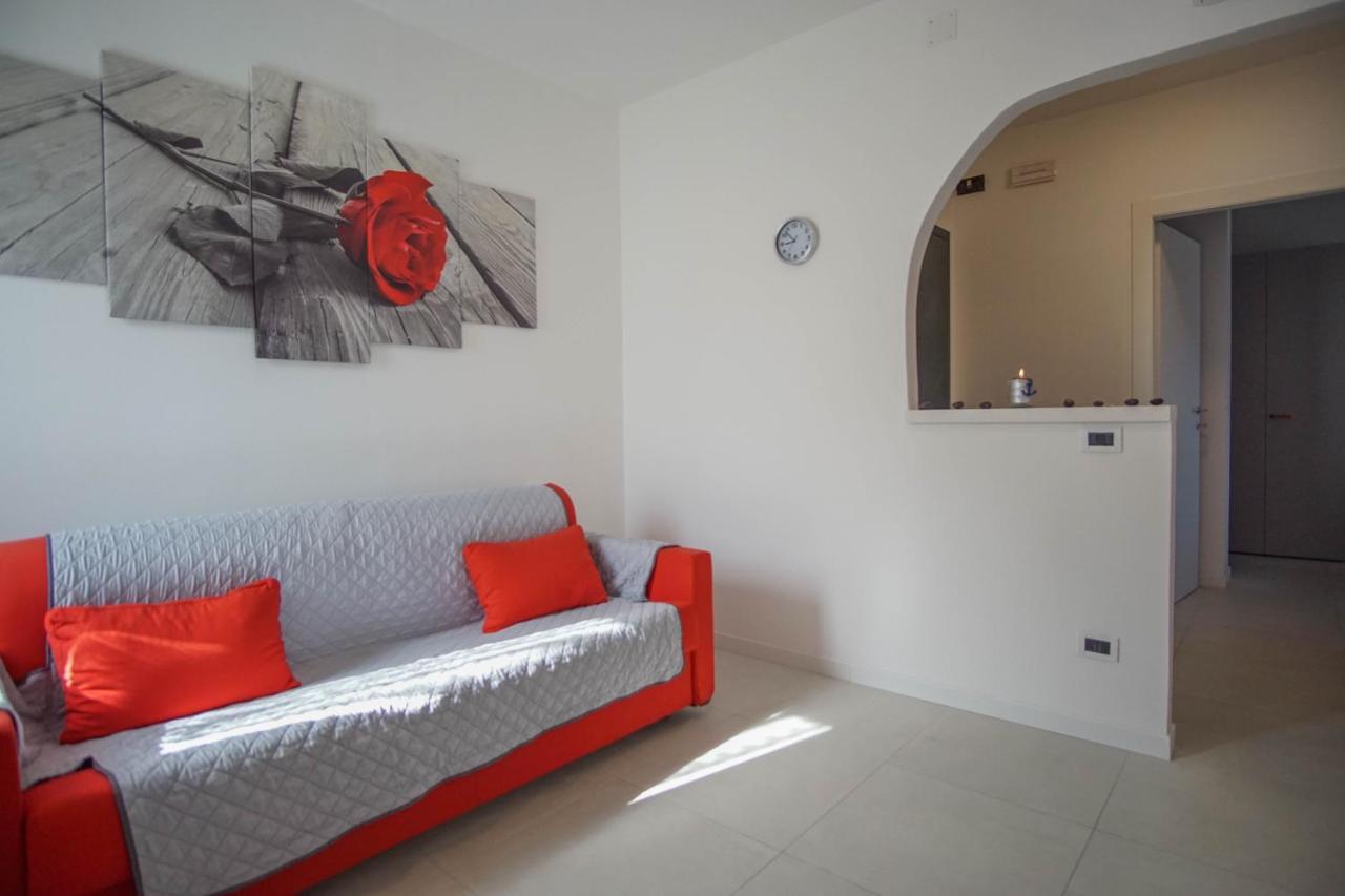 Quito Residence Movida E Spiaggia ลิโดดิเยโซโล ภายนอก รูปภาพ